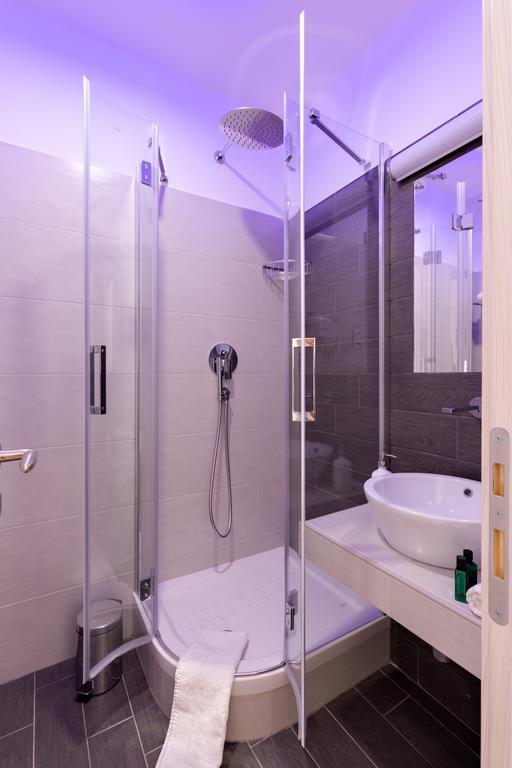 Dolce Luxury Rooms Rome Exterior photo