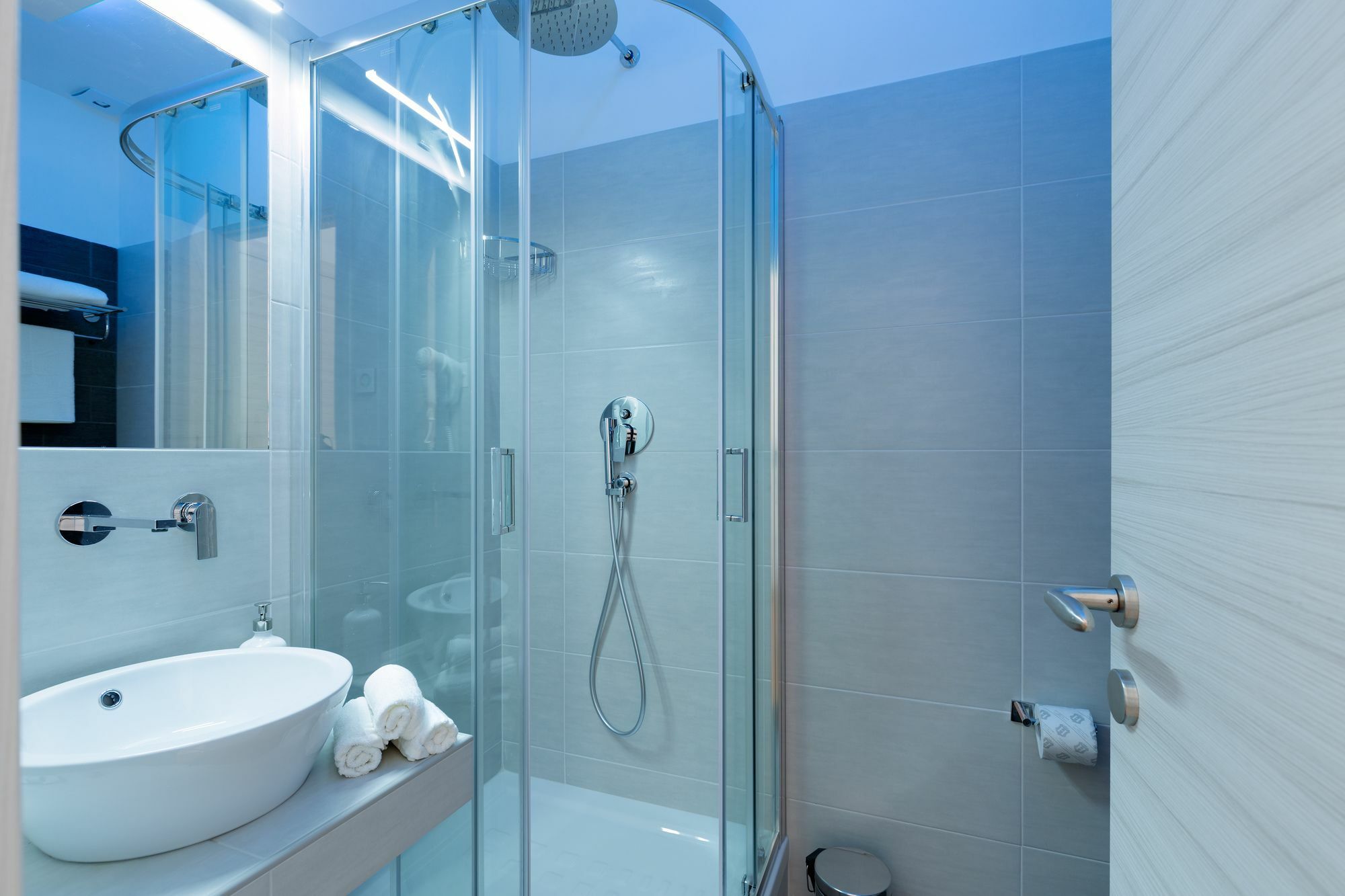 Dolce Luxury Rooms Rome Exterior photo